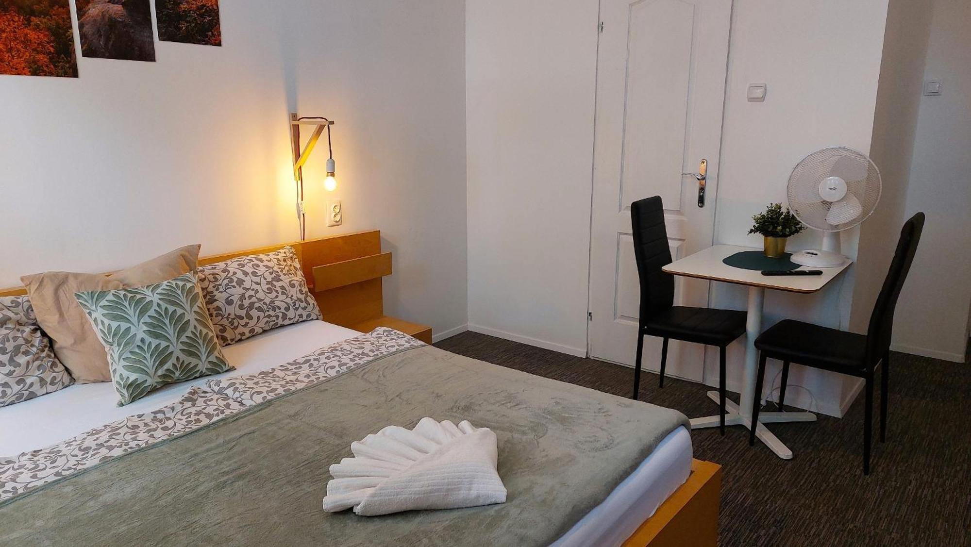 Goodmo Budapest Smart Rooms מראה חיצוני תמונה